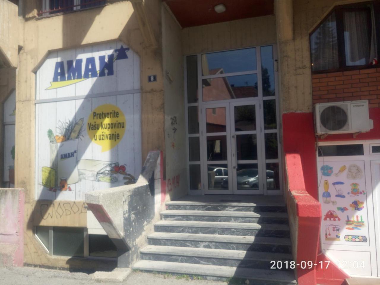 Stan Na Dan Im Apartamento Užice Exterior foto
