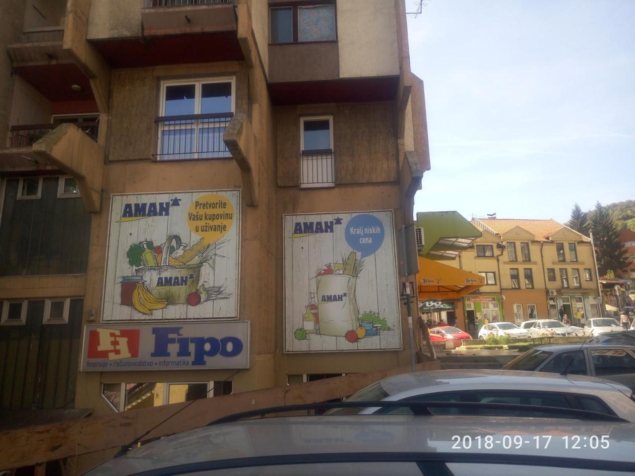 Stan Na Dan Im Apartamento Užice Exterior foto